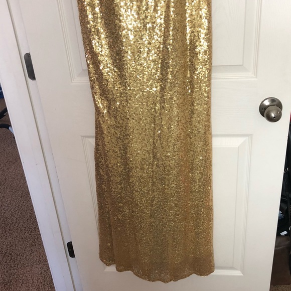 Beautiful gold sequin hand made dress. Size 8 - Picture 5 of 8
